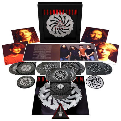 BADMOTORFINGER (DLX) (WBR)-SOUNDGARDEN